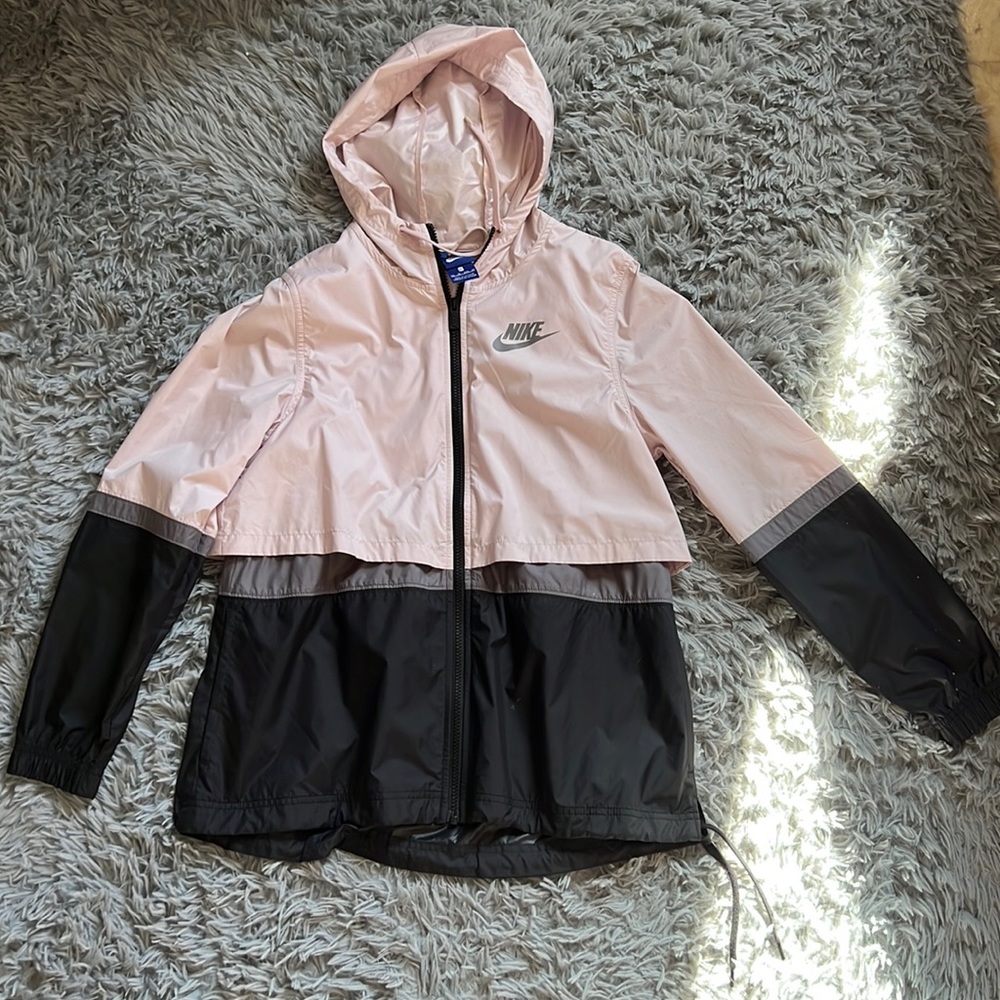 NIKE WINDBREAKER XS